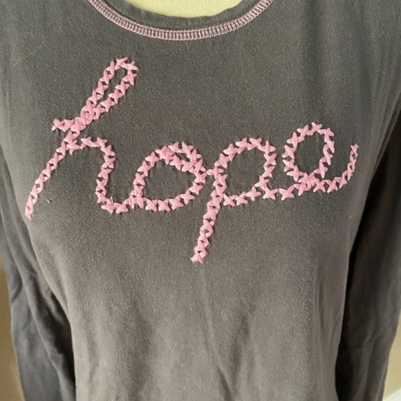 Koi Long Sleeve Hope Breast Cancer Tee Small - Picture 4 of 6